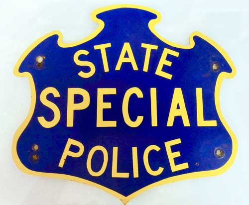 Connecticut police sign image