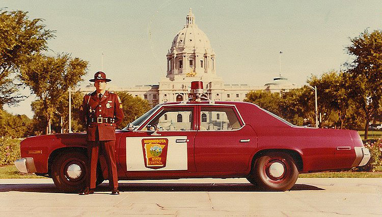 Minnesota police license plate