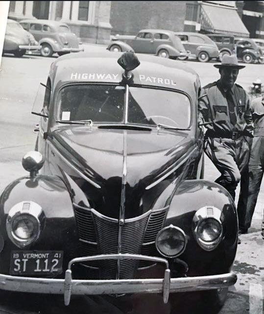 Vermont  police license plate image