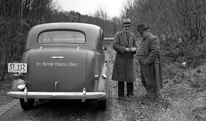 Vermont police license plate image