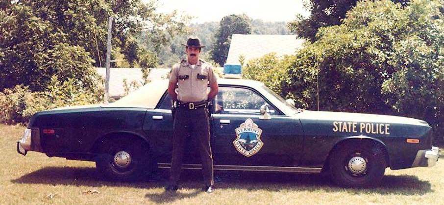 Vermont police license plate image