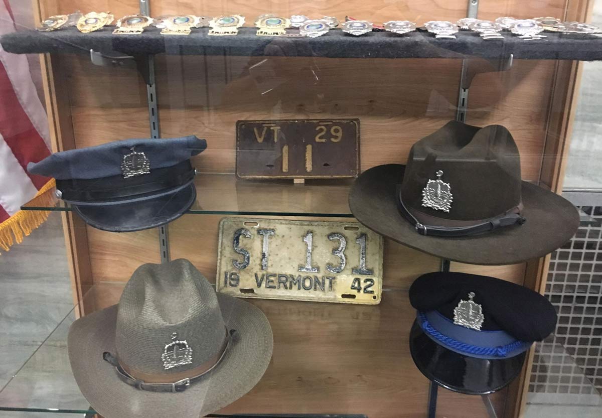Vermont  police license plate image
